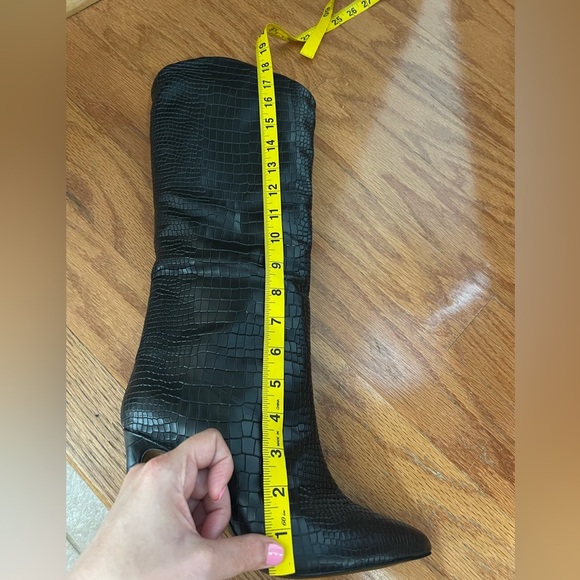 SCHUTZ Black Heeled Leather Boots with Croc-Embossed Texture, Size 7.5 B - Picture 8 of 10